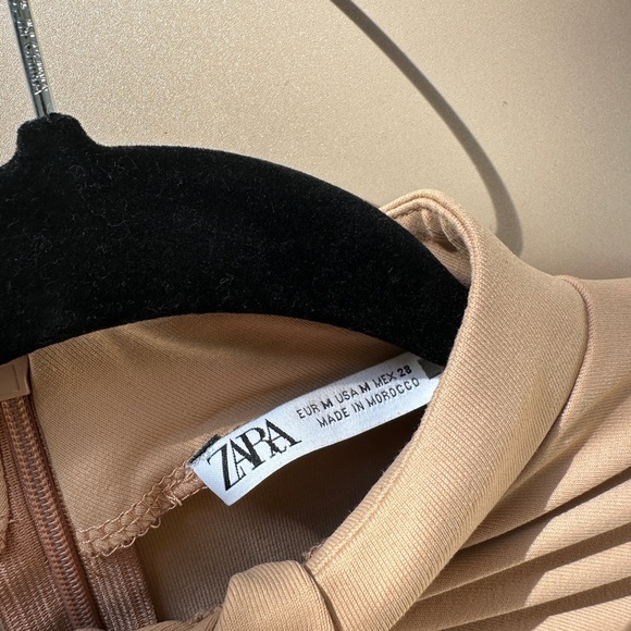 Zara beige bodysuit - Picture 3 of 3